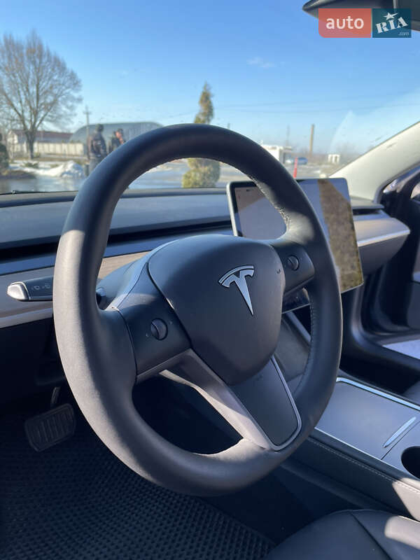 Седан Tesla Model 3 2023 в Благовещенском фото 41 Седан Tesla Model 3 2023 в Благовещенском