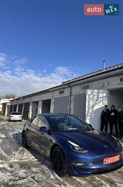 Седан Tesla Model 3 2021 в Вінниці
