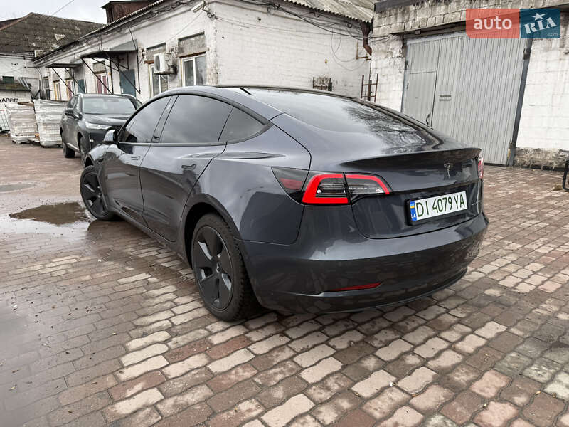 Седан Tesla Model 3 2022 в Дніпрі