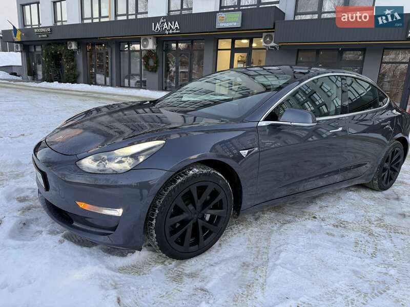 Седан Tesla Model 3 2019 в Львове фото 6 Седан Tesla Model 3 2019 в Львове