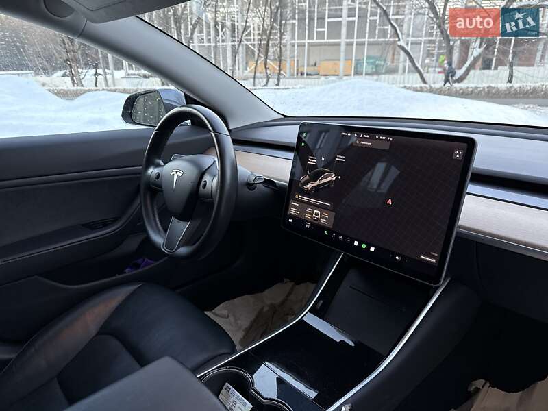Седан Tesla Model 3 2019 в Львове фото 46 Седан Tesla Model 3 2019 в Львове