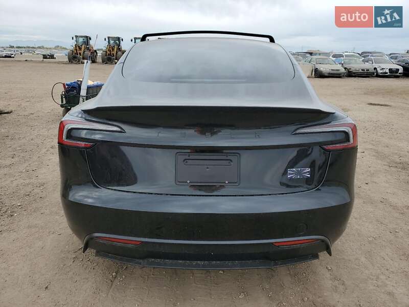 Седан Tesla Model 3 2025 в Киеве фото 6 Седан Tesla Model 3 2025 в Киеве