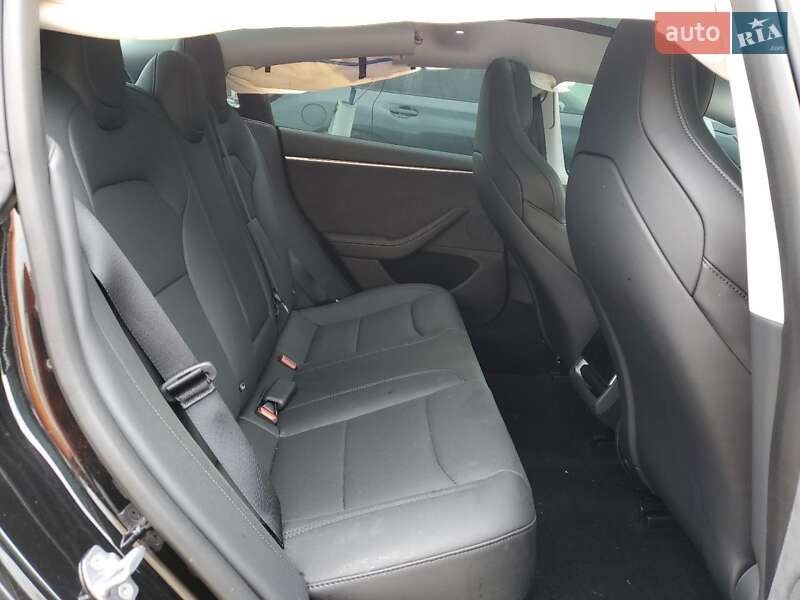 Седан Tesla Model 3 2025 в Киеве фото 11 Седан Tesla Model 3 2025 в Киеве