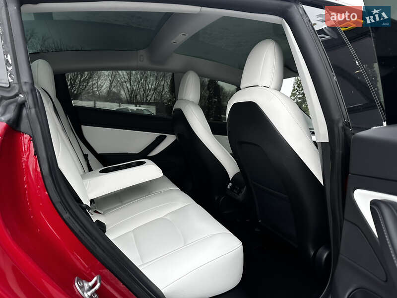 Седан Tesla Model 3 2020 в Львове фото 12 Седан Tesla Model 3 2020 в Львове