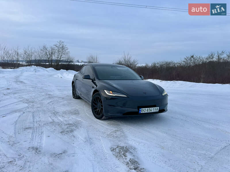 Седан Tesla Model 3 2024 в Тернополі фото Седан Tesla Model 3 2024 в Тернополі