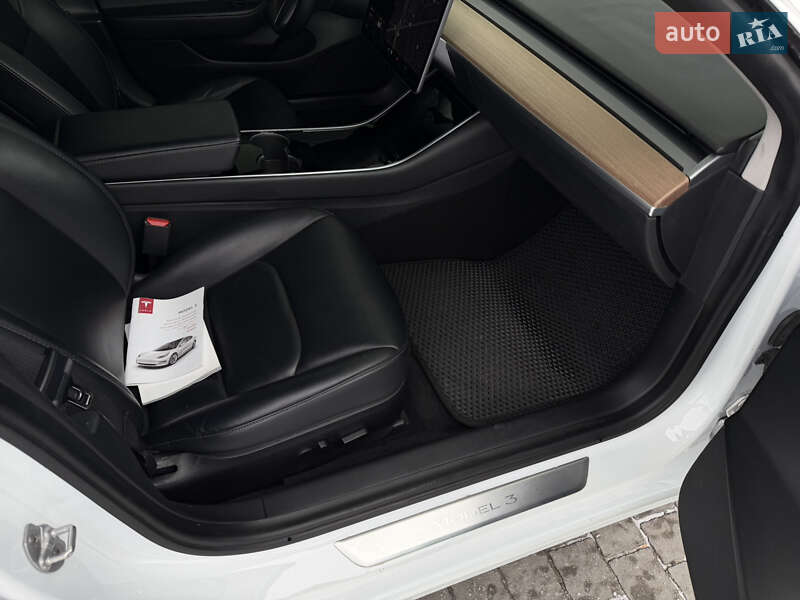 Седан Tesla Model 3 2020 в Запоріжжі фото 17 Седан Tesla Model 3 2020 в Запоріжжі