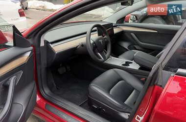 Седан Tesla Model 3 2023 в Львові