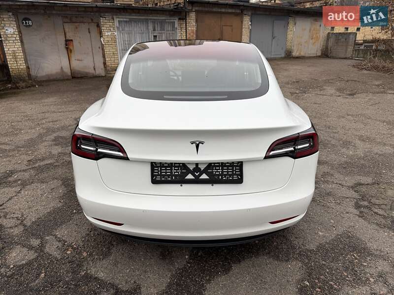 Седан Tesla Model 3 2018 в Києві фото 14 Седан Tesla Model 3 2018 в Києві