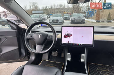 Седан Tesla Model 3 2018 в Харькове
