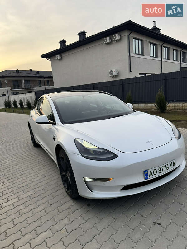 Седан Tesla Model 3 2021 в Ужгороді фото 8 Седан Tesla Model 3 2021 в Ужгороді