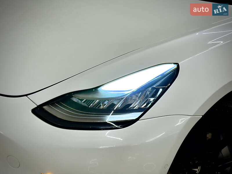 Седан Tesla Model 3 2020 в Николаеве фото 3 Седан Tesla Model 3 2020 в Николаеве
