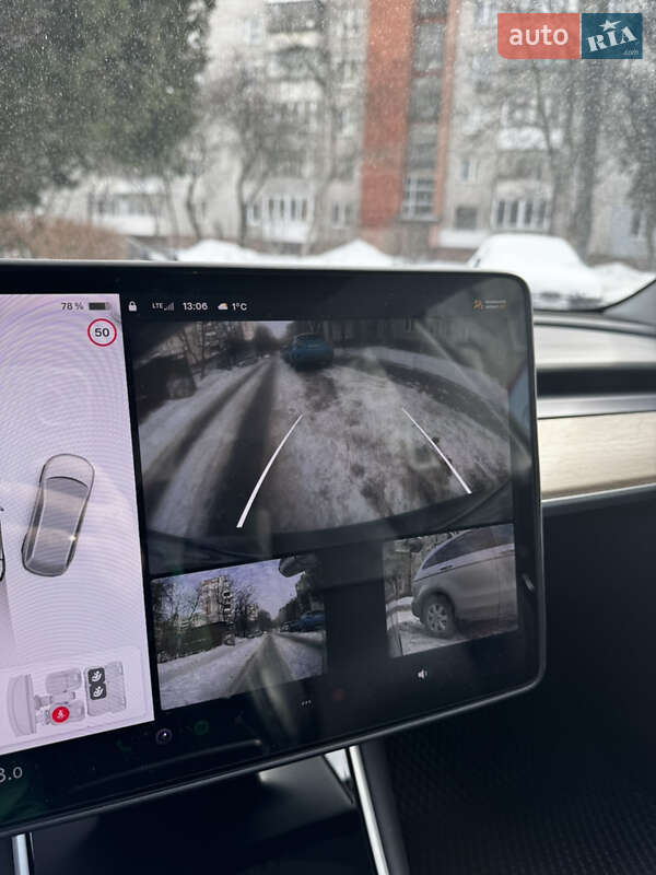 Седан Tesla Model 3 2019 в Львові фото 11 Седан Tesla Model 3 2019 в Львові