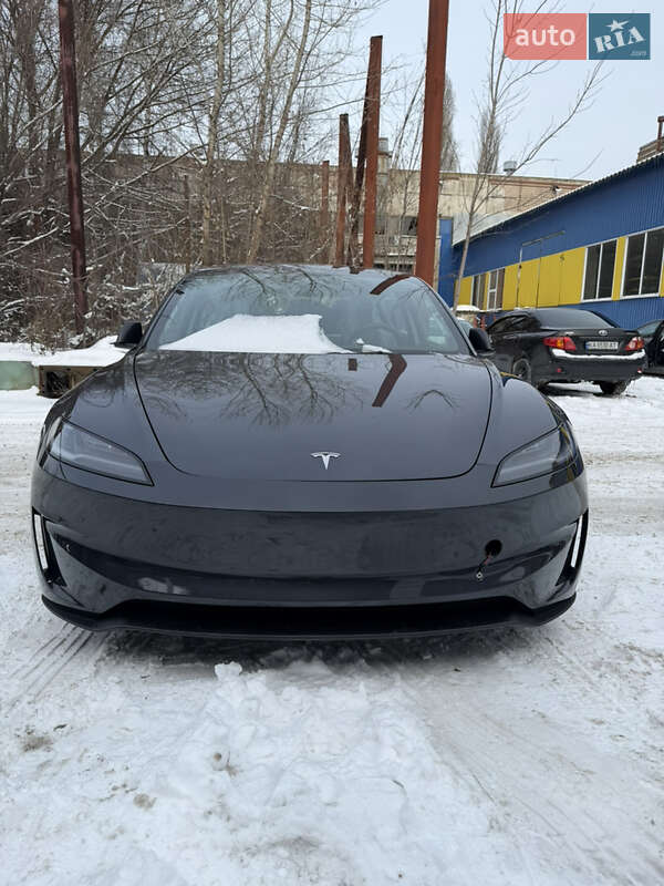 Седан Tesla Model 3 2024 в Киеве фото 8 Седан Tesla Model 3 2024 в Киеве
