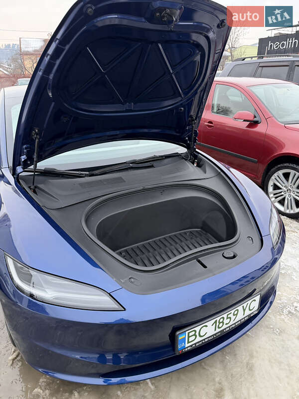 Седан Tesla Model 3 2024 в Львові фото 13 Седан Tesla Model 3 2024 в Львові