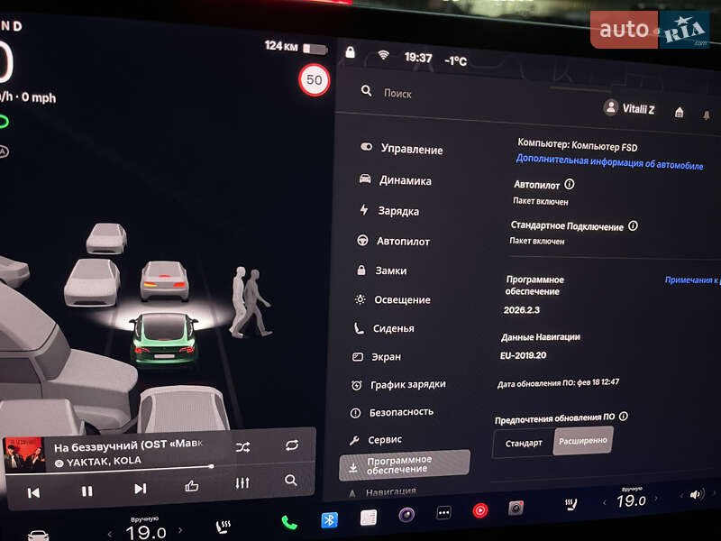 Седан Tesla Model 3 2021 в Львове