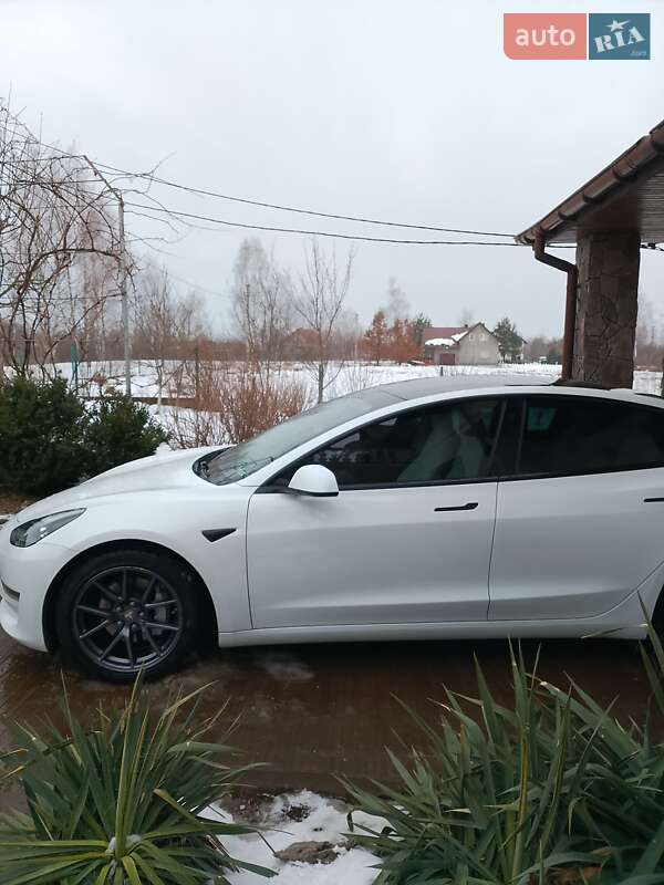 Седан Tesla Model 3 2022 в Ивано-Франковске фото 5 Седан Tesla Model 3 2022 в Ивано-Франковске
