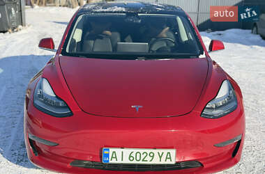 Седан Tesla Model 3 2020 в Києві