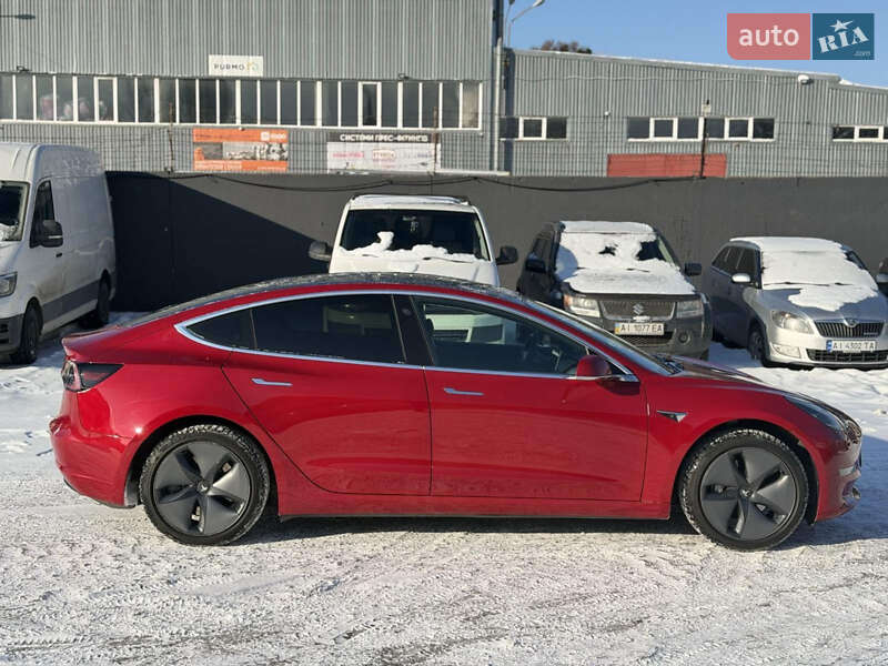 Седан Tesla Model 3 2020 в Киеве фото 9 Седан Tesla Model 3 2020 в Киеве