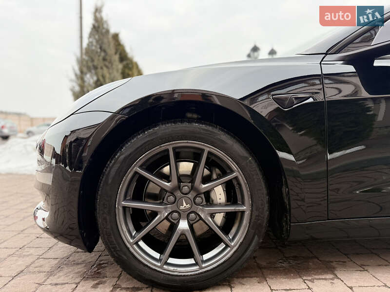 Седан Tesla Model 3 2023 в Стрые фото 18 Седан Tesla Model 3 2023 в Стрые