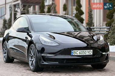 Седан Tesla Model 3 2023 в Стрые