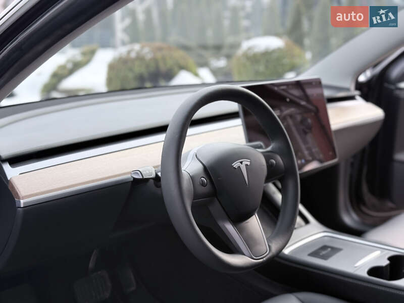 Седан Tesla Model 3 2023 в Стрые фото 48 Седан Tesla Model 3 2023 в Стрые