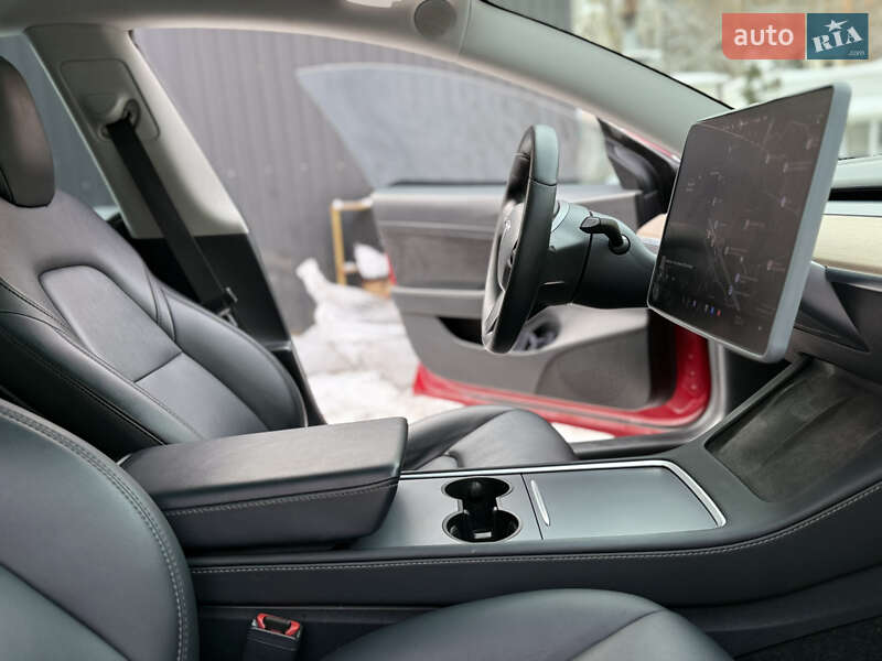 Седан Tesla Model 3 2020 в Києві фото 64 Седан Tesla Model 3 2020 в Києві
