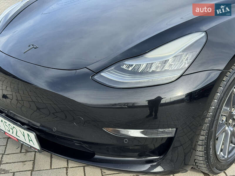 Седан Tesla Model 3 2019 в Иршаве фото 11 Седан Tesla Model 3 2019 в Иршаве