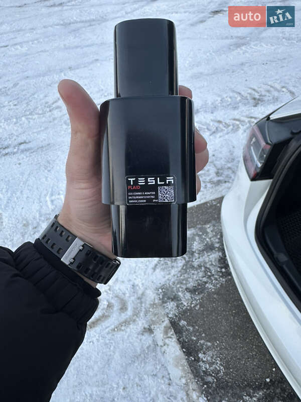 Седан Tesla Model 3 2022 в Києві