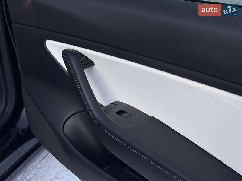 Седан Tesla Model 3 2019 в Ровно фото 4 Седан Tesla Model 3 2019 в Ровно
