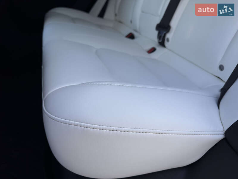 Седан Tesla Model 3 2019 в Ровно фото 16 Седан Tesla Model 3 2019 в Ровно