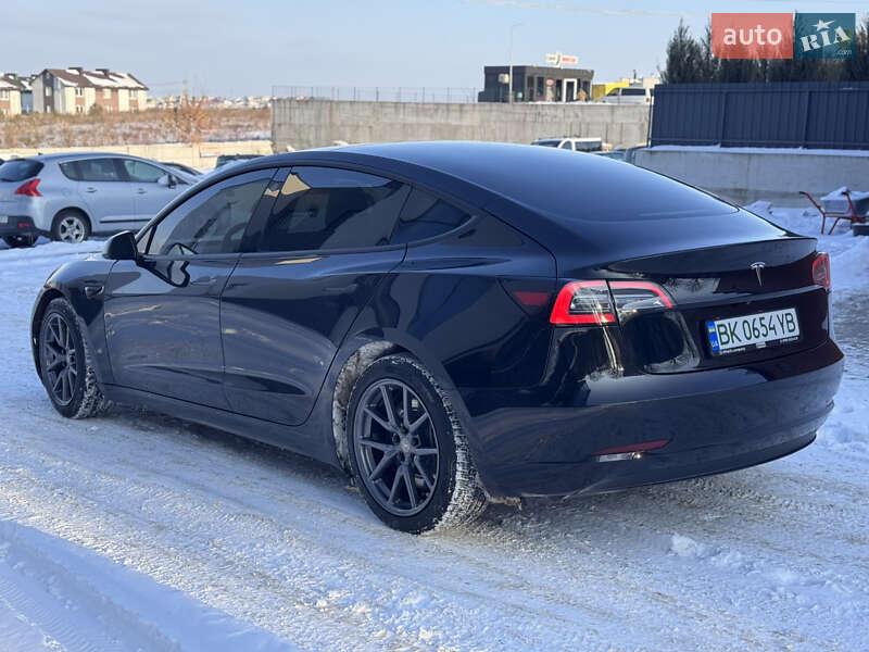 Седан Tesla Model 3 2019 в Ровно фото 36 Седан Tesla Model 3 2019 в Ровно