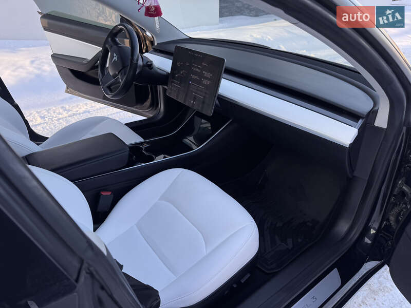 Седан Tesla Model 3 2019 в Ровно фото 50 Седан Tesla Model 3 2019 в Ровно