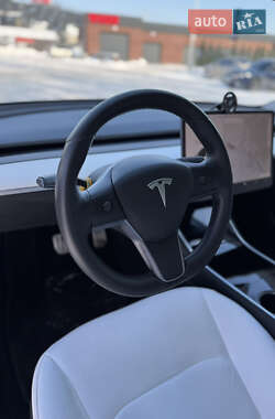 Седан Tesla Model 3 2020 в Хмельницком
