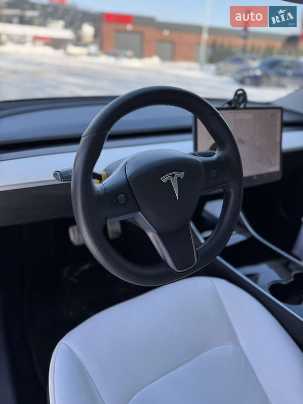 Седан Tesla Model 3 2020 в Хмельницькому фото 6 Седан Tesla Model 3 2020 в Хмельницькому