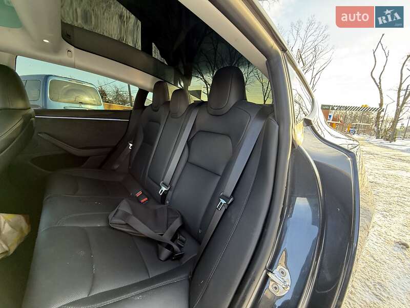 Седан Tesla Model 3 2024 в Киеве фото 7 Седан Tesla Model 3 2024 в Киеве