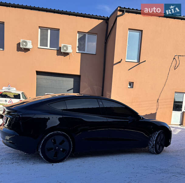 Седан Tesla Model 3 2021 в Днепре