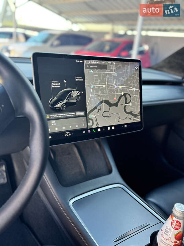 Седан Tesla Model 3 2021 в Днепре