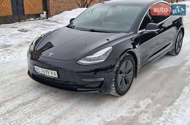 Седан Tesla Model 3 2020 в Луцке