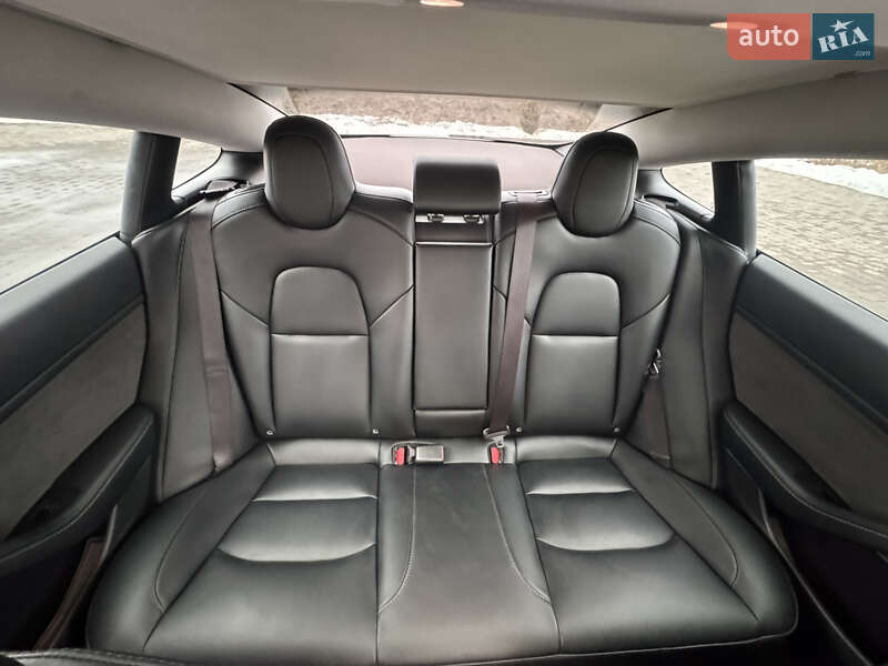 Седан Tesla Model 3 2023 в Стрию фото 45 Седан Tesla Model 3 2023 в Стрию