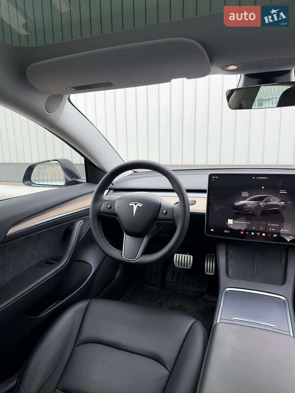 Седан Tesla Model 3 2023 в Черновцах фото 7 Седан Tesla Model 3 2023 в Черновцах