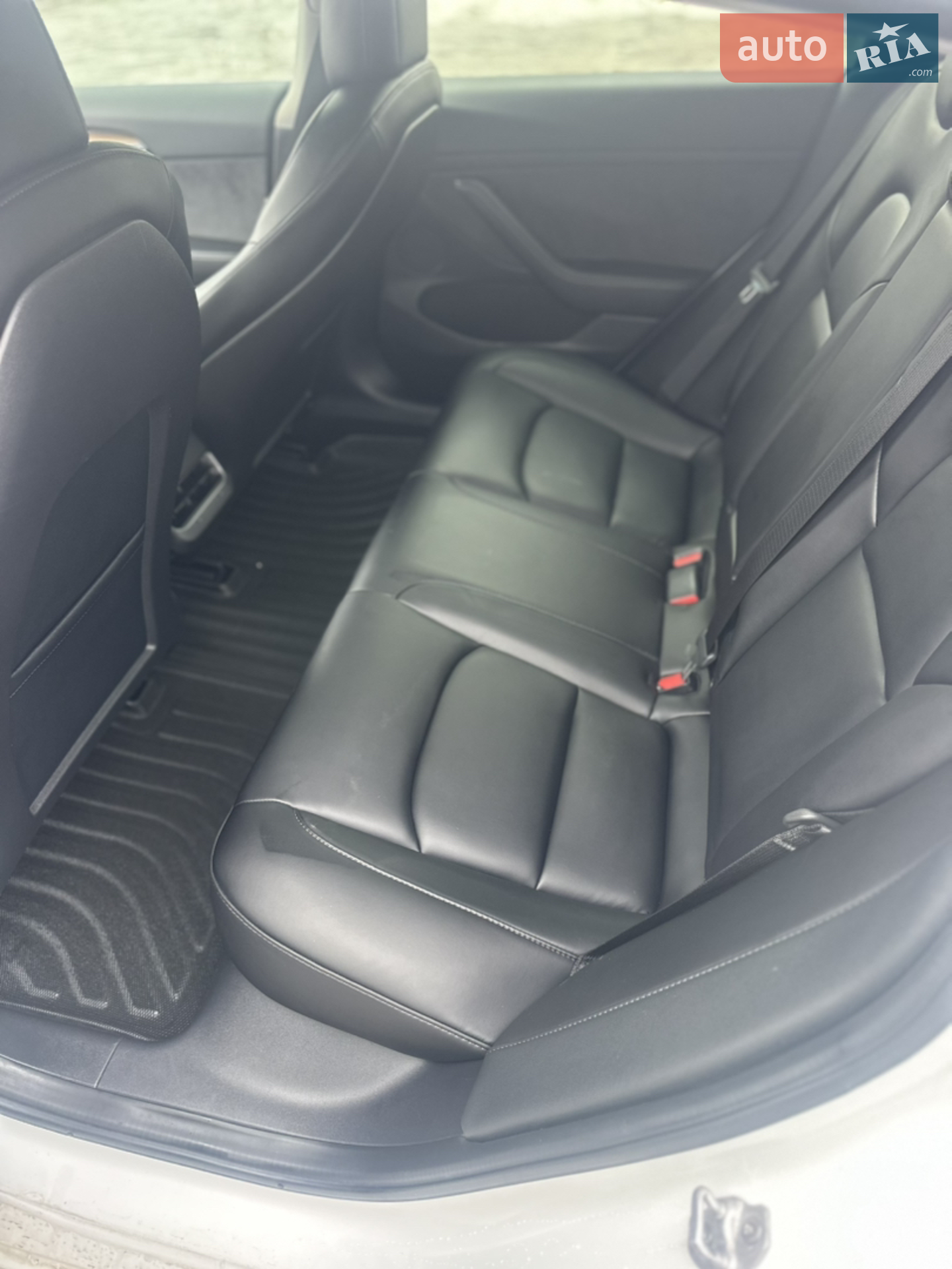 2021 Tesla Model 3 - мініатюра 9