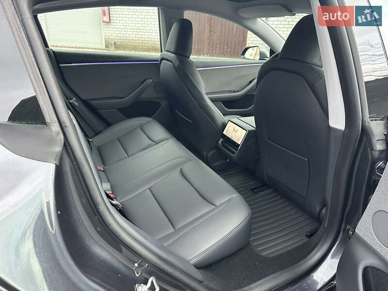 Седан Tesla Model 3 2024 в Дніпрі фото 21 Седан Tesla Model 3 2024 в Дніпрі