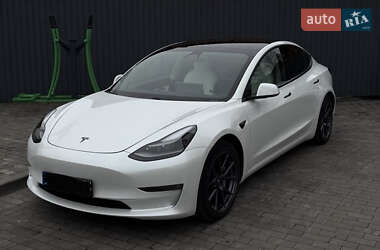 Седан Tesla Model 3 2021 в Вінниці