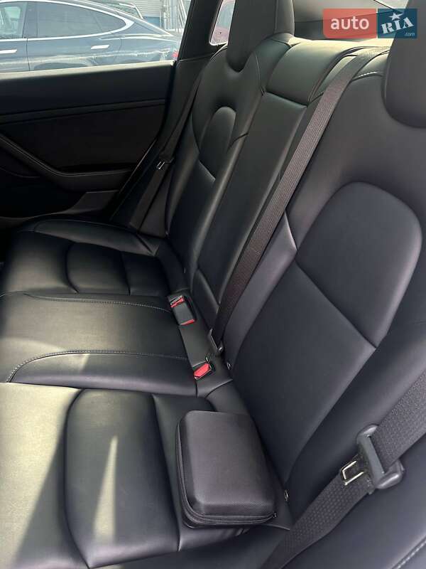 Седан Tesla Model 3 2022 в Києві фото 16 Седан Tesla Model 3 2022 в Києві