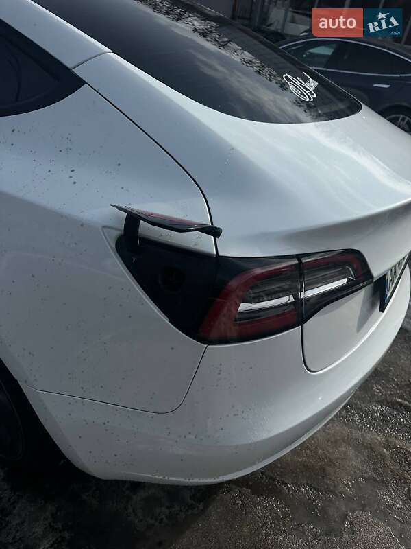 Седан Tesla Model 3 2022 в Києві фото 18 Седан Tesla Model 3 2022 в Києві