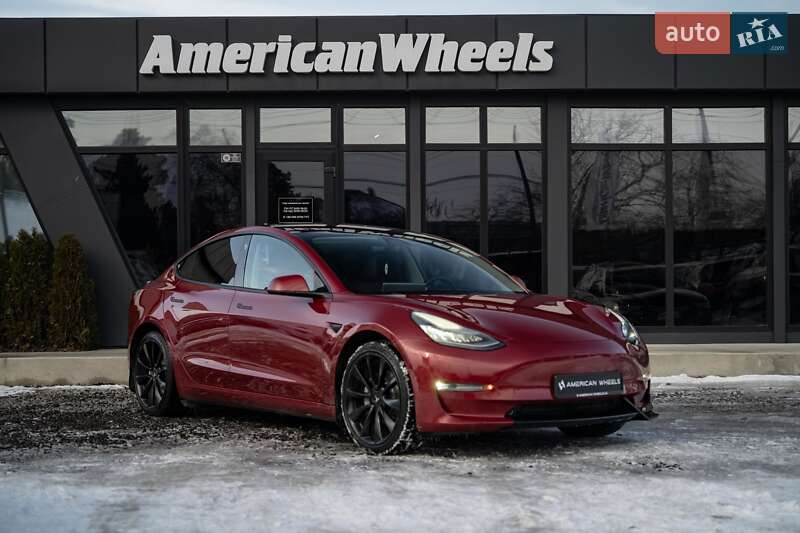 Седан Tesla Model 3 2018 в Чернівцях фото 3 Седан Tesla Model 3 2018 в Чернівцях