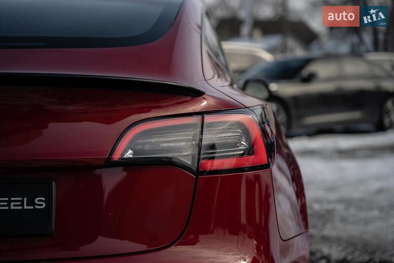 Седан Tesla Model 3 2018 в Чернівцях фото 8 Седан Tesla Model 3 2018 в Чернівцях