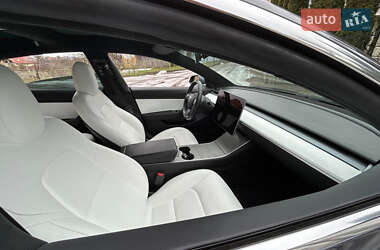 Седан Tesla Model 3 2019 в Ивано-Франковске