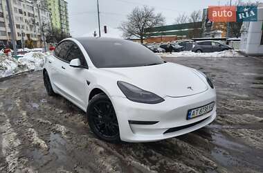 Седан Tesla Model 3 2021 в Ивано-Франковске