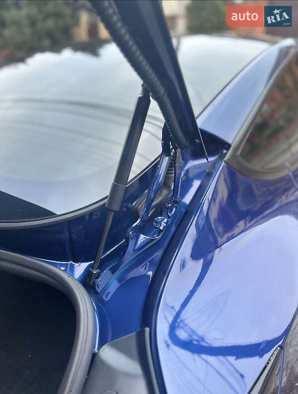 Седан Tesla Model 3 2022 в Днепре